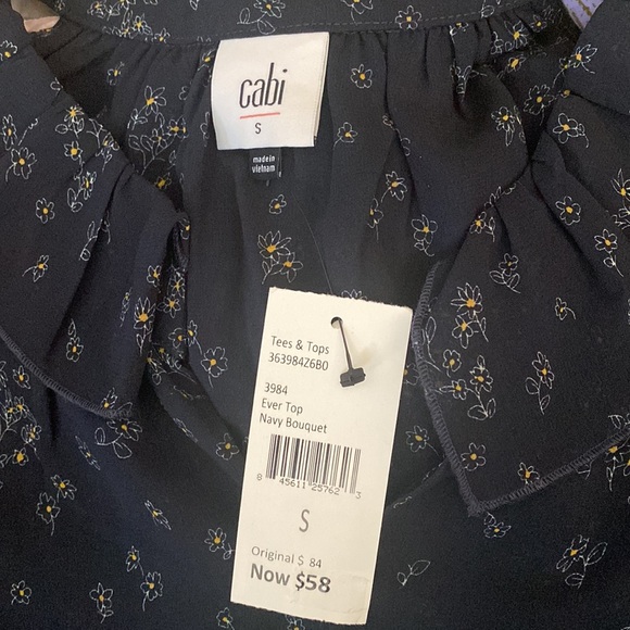 cabi NWT Ever Top, Navy Bouquet, SMALL, Fall 20 - Picture 6 of 6